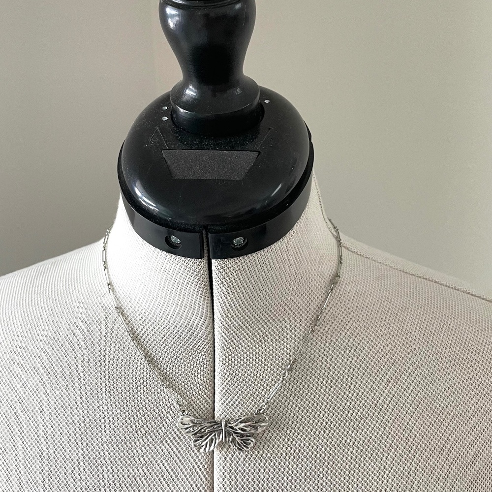 Vintage Style NWT Chico’s 18” Butterfly Silvertone Pendant Charm Necklace
